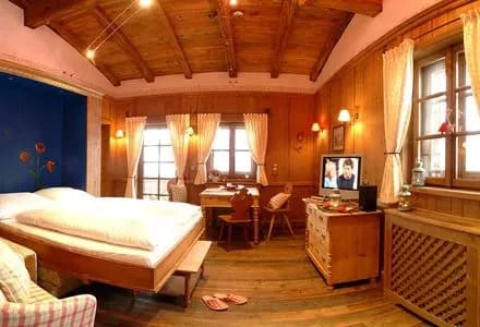 MONDI Bellevue Alm Bad Gastein Romantische Auszeit für Zwei Paarurlaub auf der Alm genießen