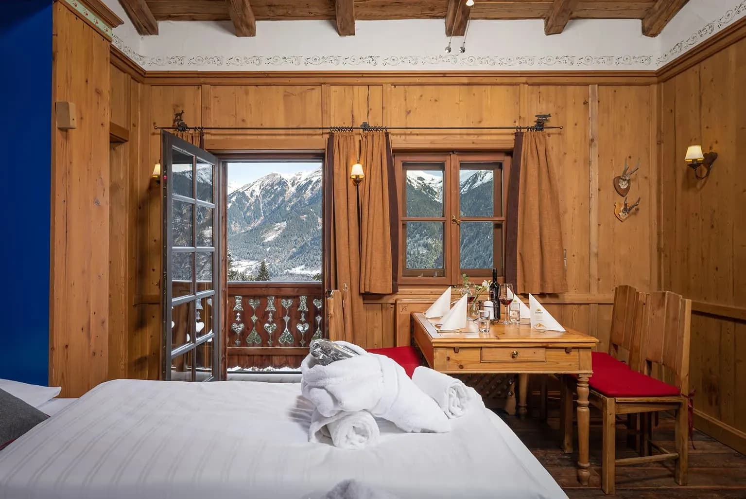MONDI Bellevue Alm Bad Gastein Kulinarik Feste feiern auf der Alm  